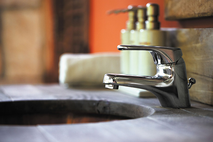 A2B Plumbers are able to fix any leaking taps you may have in Castleford. 